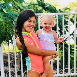 Meet your Posher, Caitlin